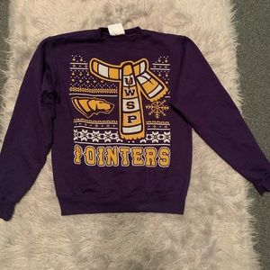 University of Wisconsin, Stevens point, crew neck